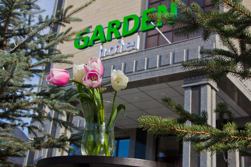 Garden Hotel Bishkek Exterior photo