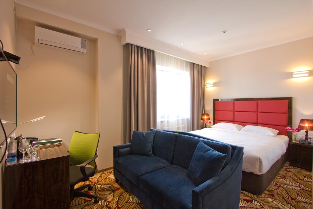Garden Hotel Bishkek Exterior photo