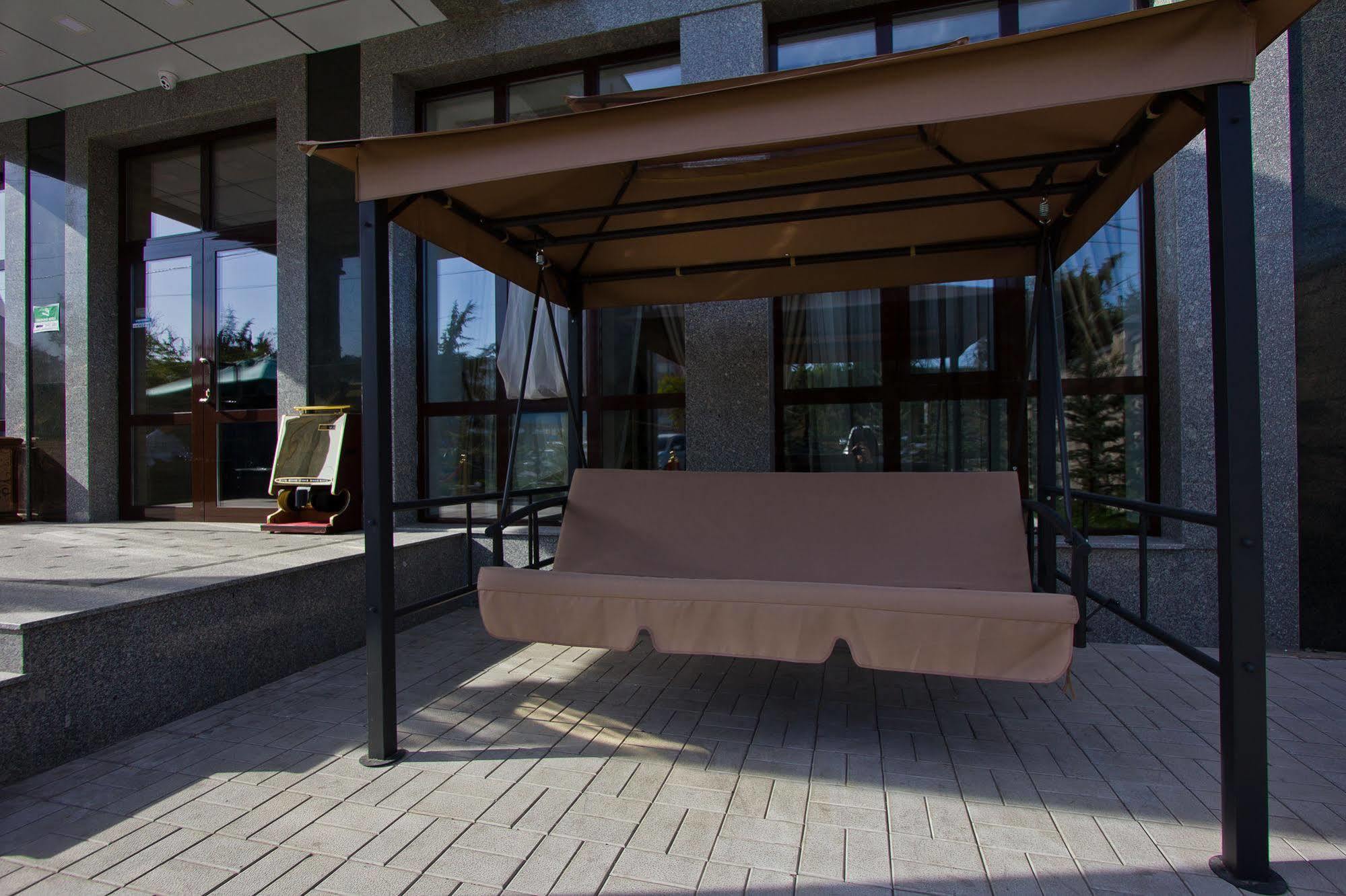 Garden Hotel Bishkek Exterior photo